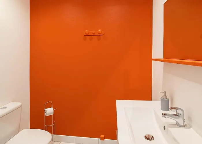 La Maison De Louelyne Apartament *